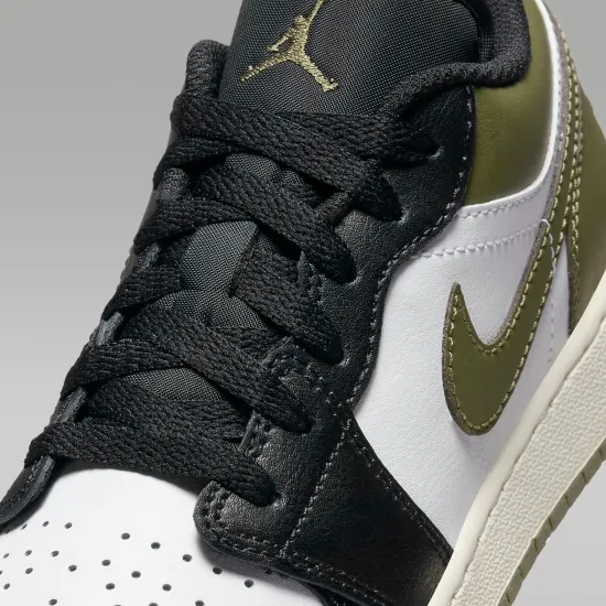 Кросівки Nike Air Jordan 1 Low 553560-092