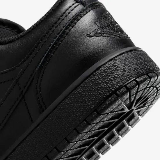 Кросівки Nike Air Jordan 1 Low 553560-093
