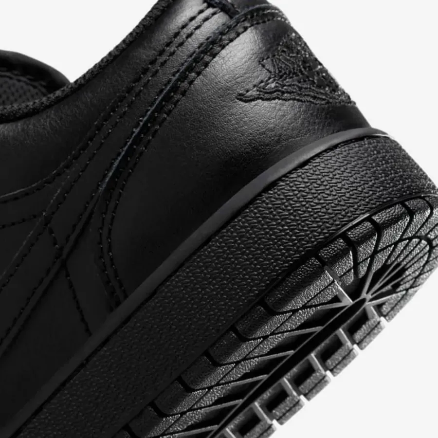 Кросівки Nike Air Jordan 1 Low 553560-093
