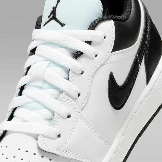 Кросівки Nike Air Jordan 1 Low 553560-132