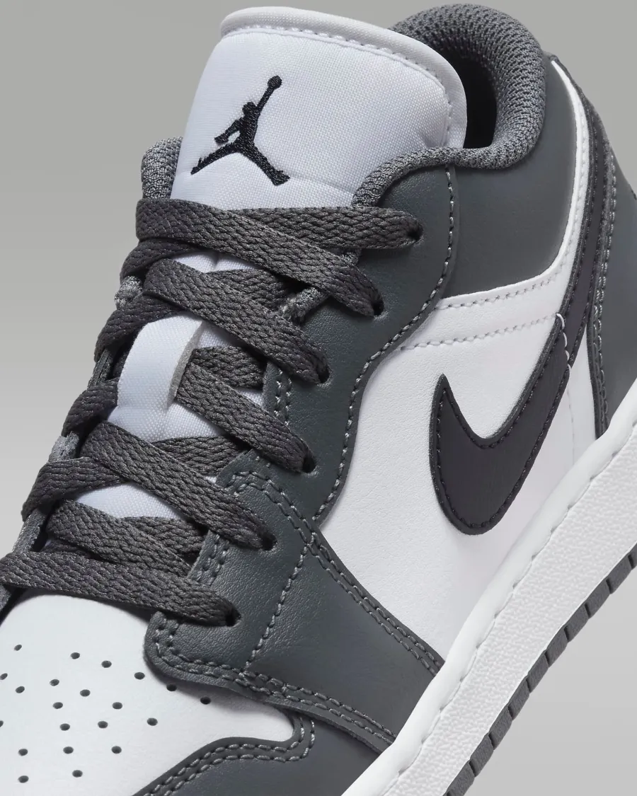 Кросівки Nike Air Jordan 1 Low 553560-152