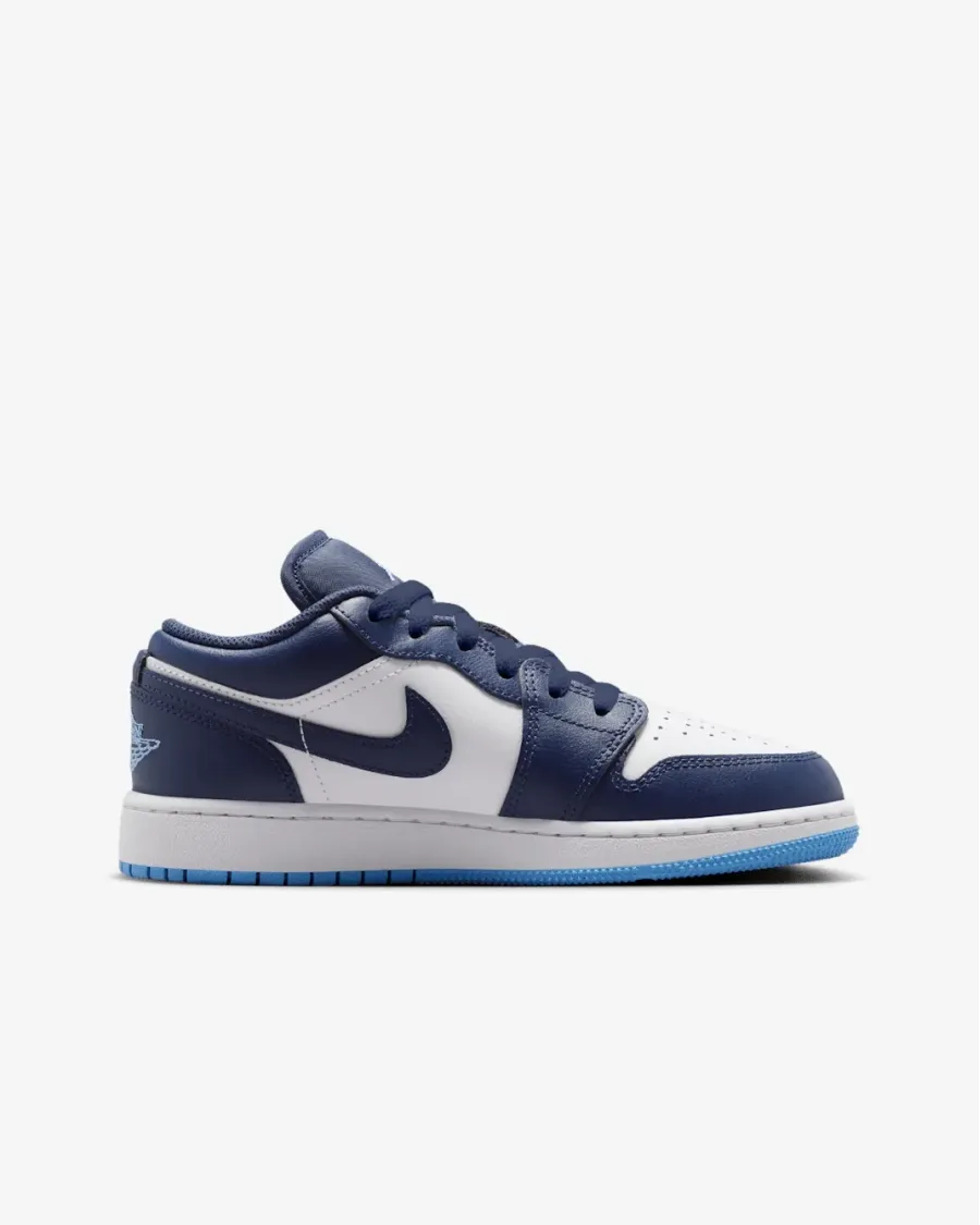 Кросівки Nike Air Jordan 1 Low 553560-404