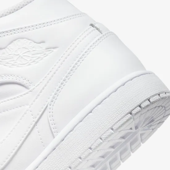 Кросівки Nike Air Jordan 1 Mid 554724-136