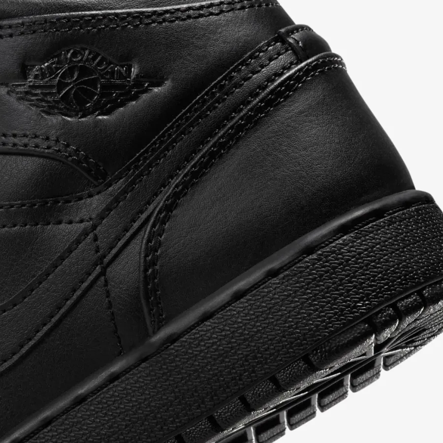 Кросівки Nike Air Jordan 1 Mid 554725-093