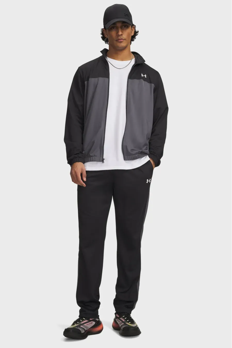 Костюм Under Armour EMEA Tracksuit 6009355-001