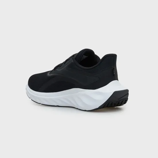 Кросівки Under Armour Charged+ Ascend 6009827-001