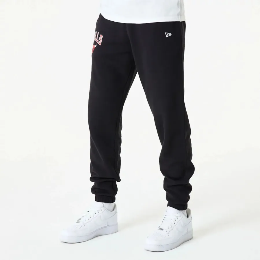 Штани New Era NBA Essential Jogger Chicago Bulls 60416730