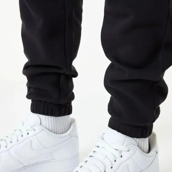 Штани New Era NBA Essential Jogger Chicago Bulls 60416730