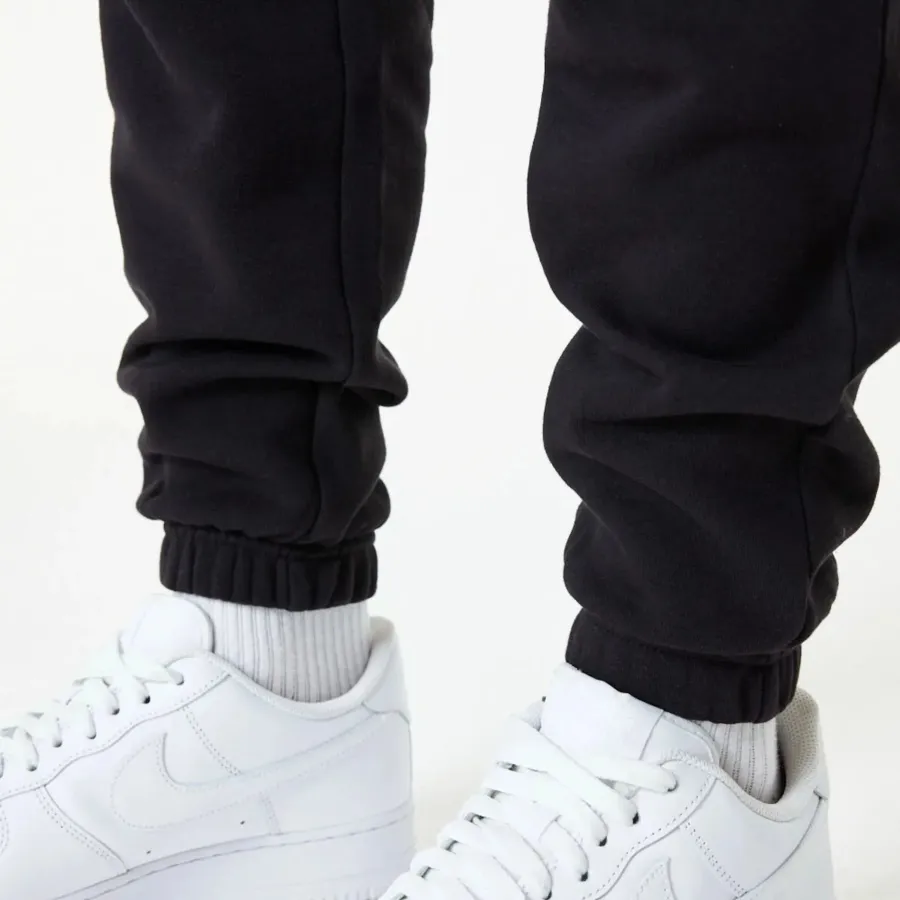 Штани New Era NBA Essential Jogger Chicago Bulls 60416730