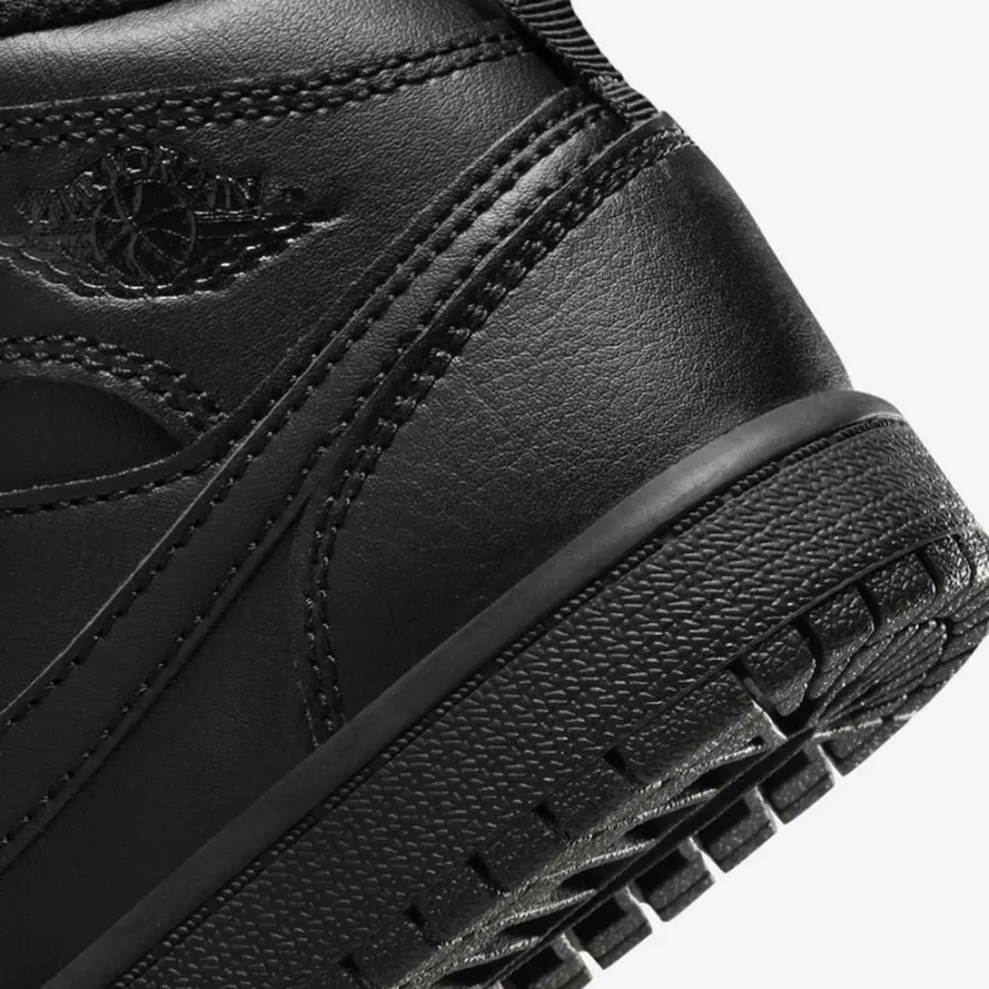Кросівки Nike Air Jordan 1 Low 640734-093