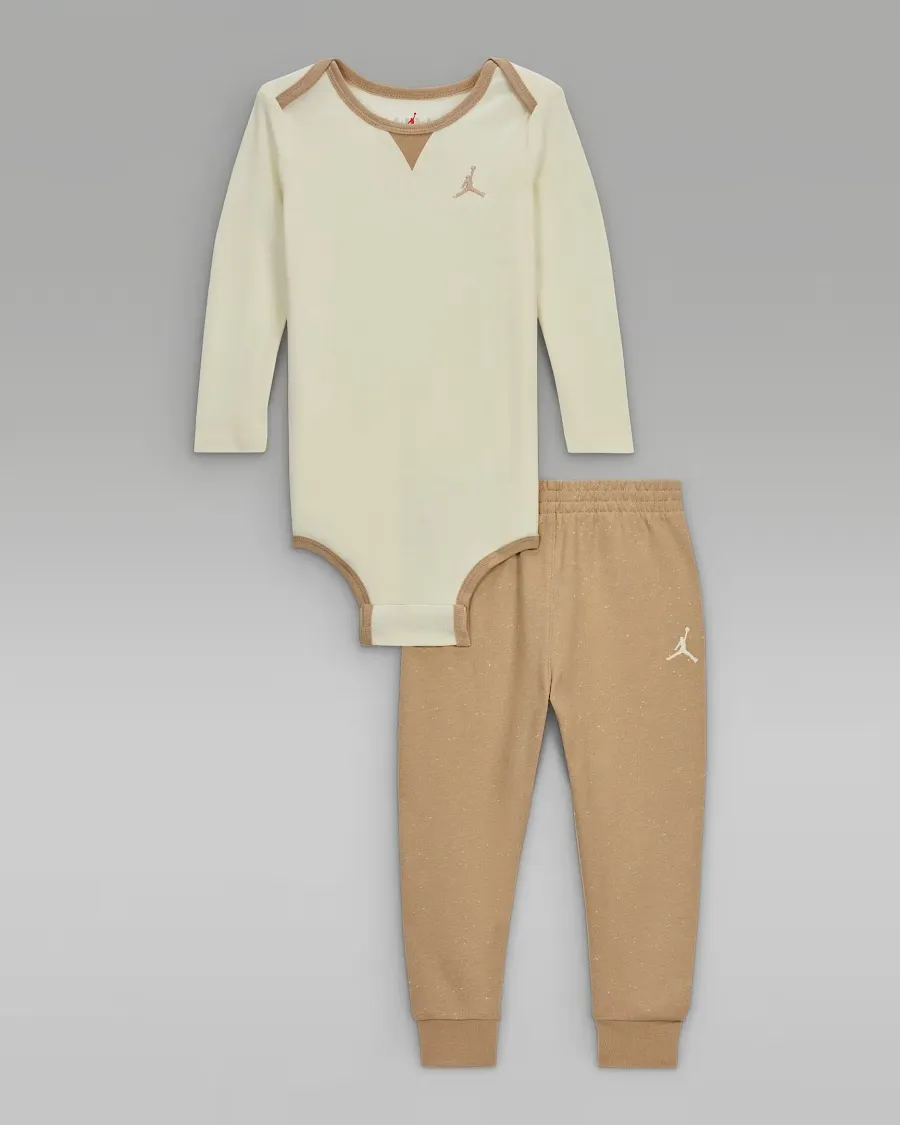 Комплект Nike Air Jordan Rib Nep Bodysuit 65D683-X0L