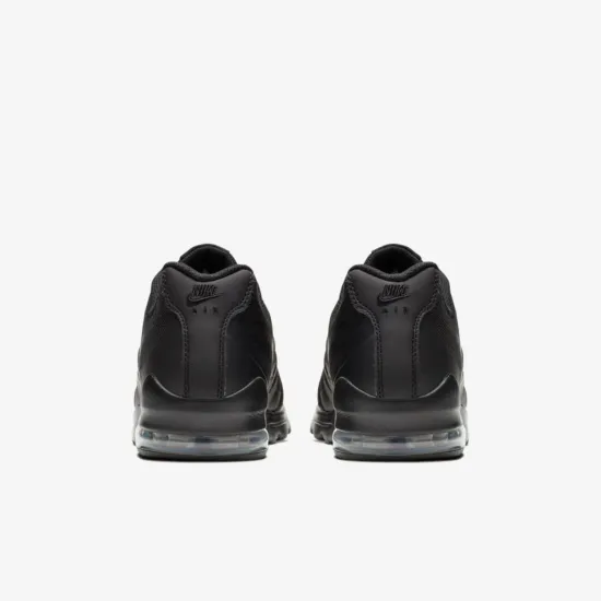 Кросівки Nike Air Max Invigor 749680-001