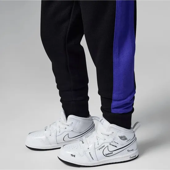 Костюм Nike Air Jordan Baseline Raglan Crew Set 75C053-023
