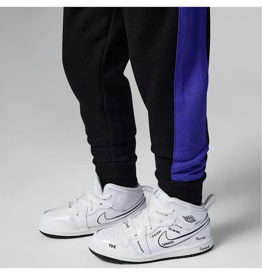 Костюм Nike Air Jordan Baseline Raglan Crew Set 75C053-023