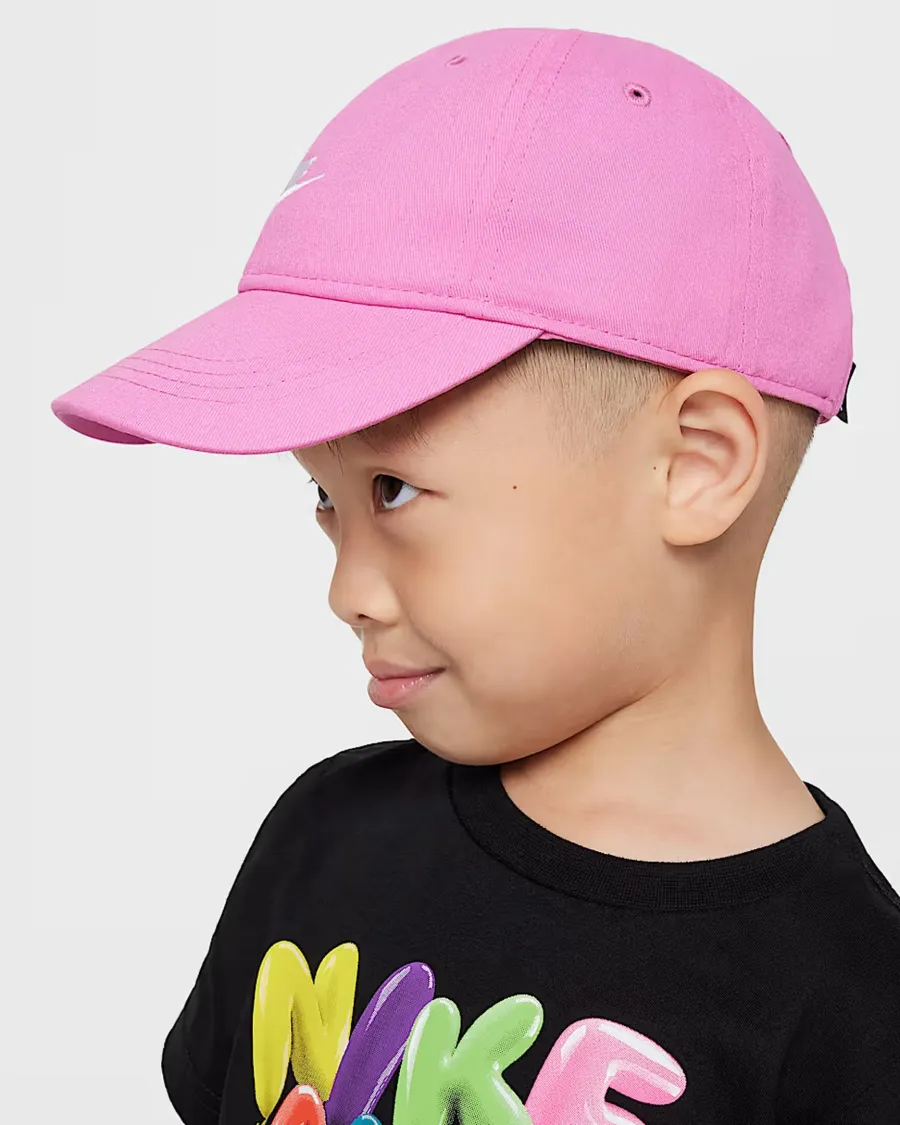 Кепка Nike Toddler Futura Curved Brim 7A2902-AFN