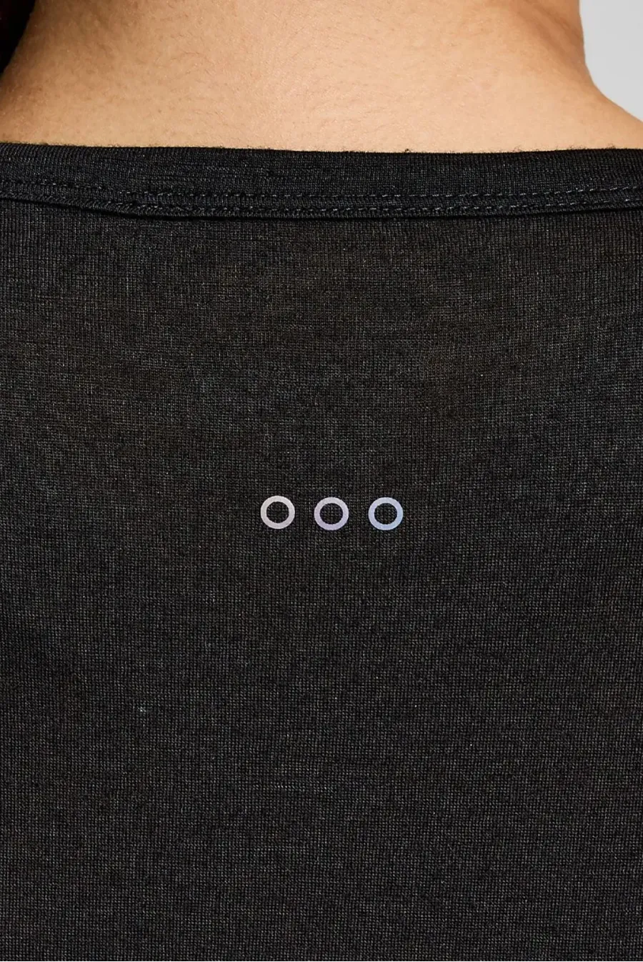 Футболка Saucony Peregrine Merino Long Sleeve 800470-BK
