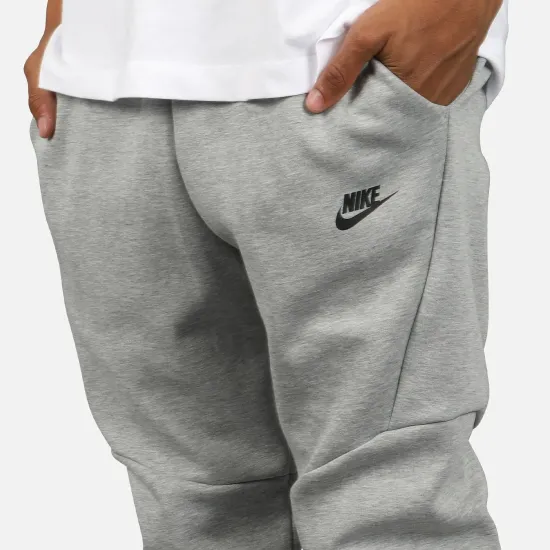 Штани Nike Sportswear Tech Fleece Joggers 805162-063