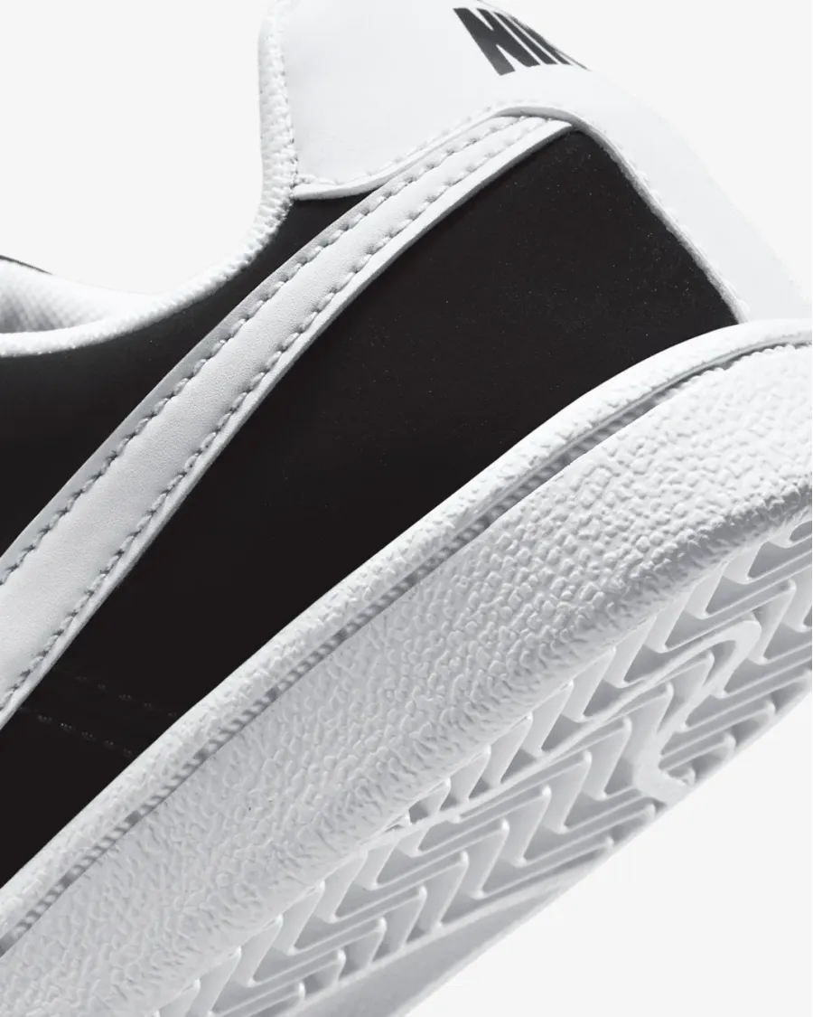 Кросівки Nike Court Royale 833536-002