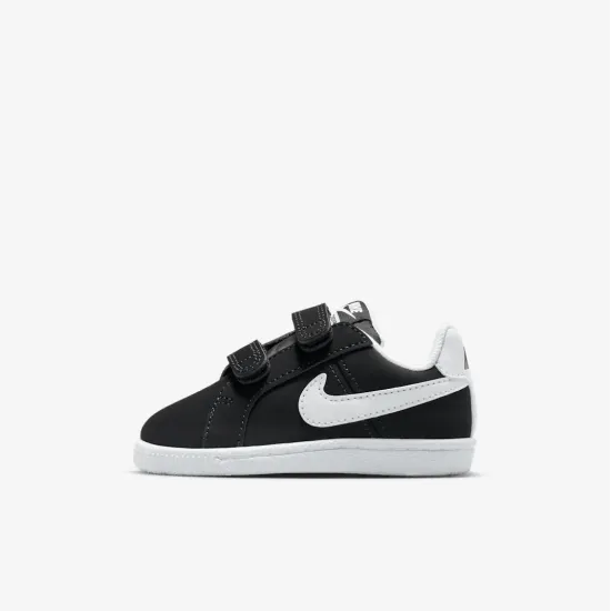 Кросівки Nike Court Royale 833537-002