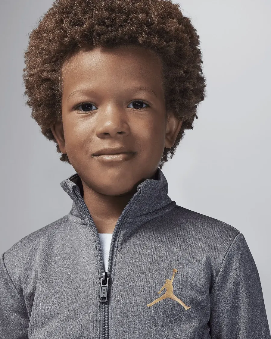 Костюм Nike Air Jordan Take Flight Tricot Set 85C811-GEH