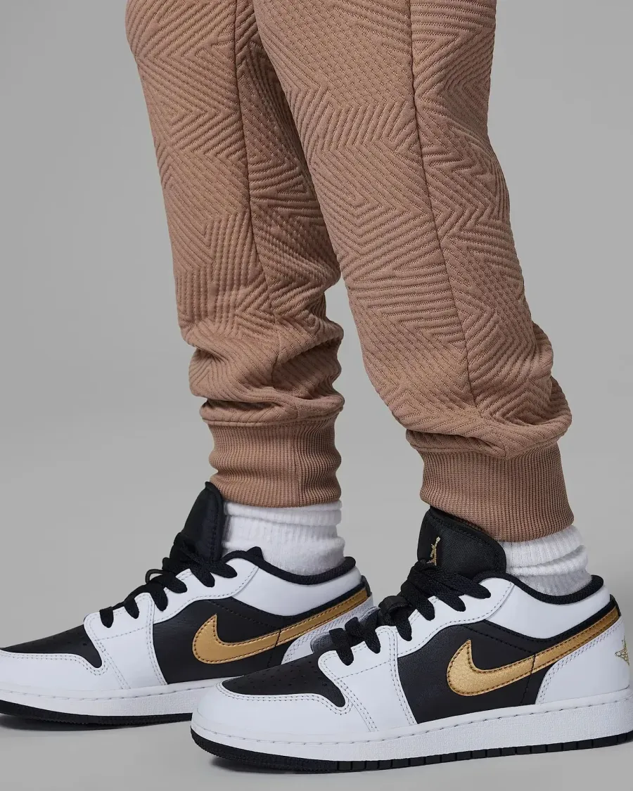 Комплект Nike Air Jordan Sneaker School 85D722-J34