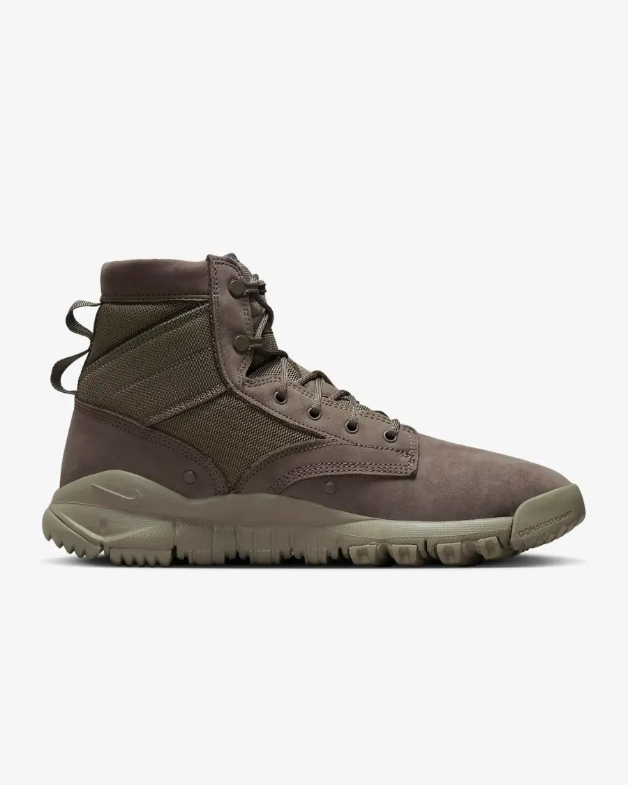 Черевики Nike SFB 6 Sportswear Leather 862507-201