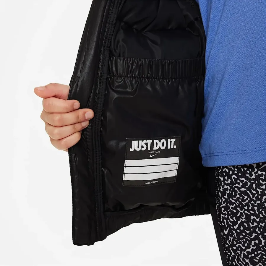 Куртка Nike Water Resistant 86L074-023