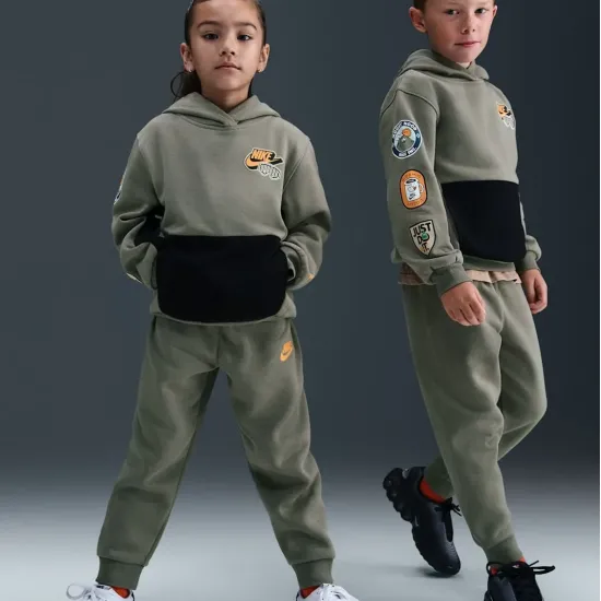 Костюм Nike Fleece Pullover Set 86N496-E1S