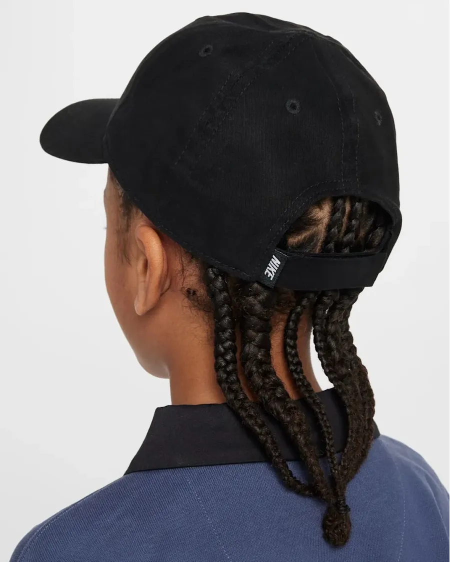 Кепка Nike Futura Curve Brim 8A2902-023