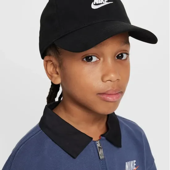 Кепка Nike Futura Curve Brim 8A2902-023