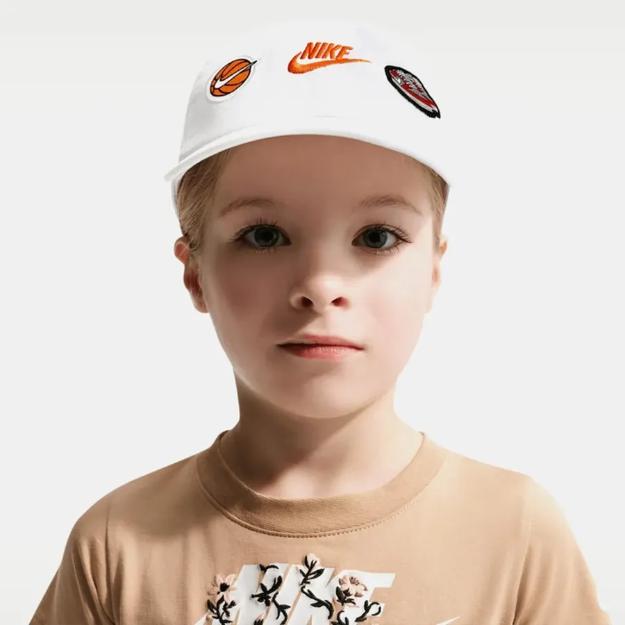 Кепка Nike Statement Patch Club 8A3159-001
