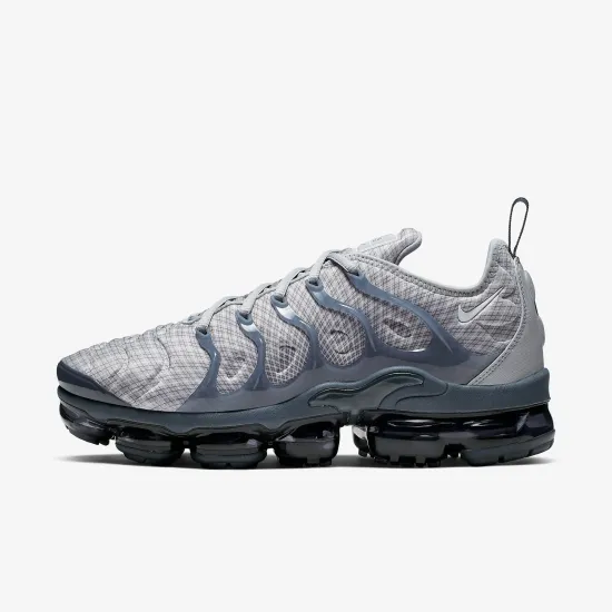 Кросівки Nike Air VaporMax Plus 924453-019