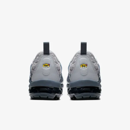 Кросівки Nike Air VaporMax Plus 924453-019