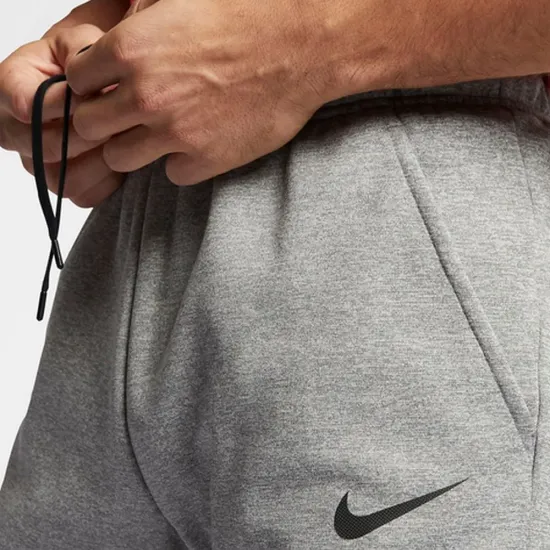 Штани Nike Therma Tapered 932255-063