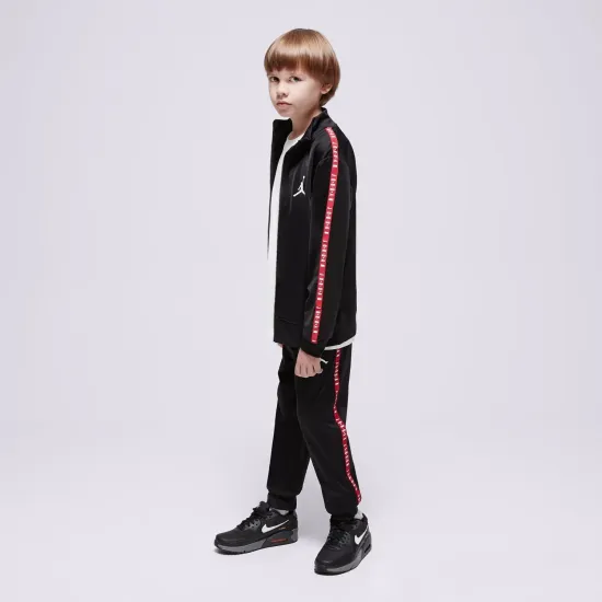 Спортивний костюм Nike Air Jordan Tricot Set 95A449-023