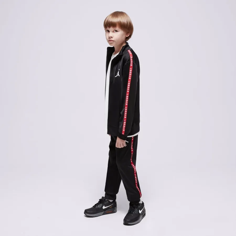 Спортивний костюм Nike Air Jordan Tricot Set 95A449-023