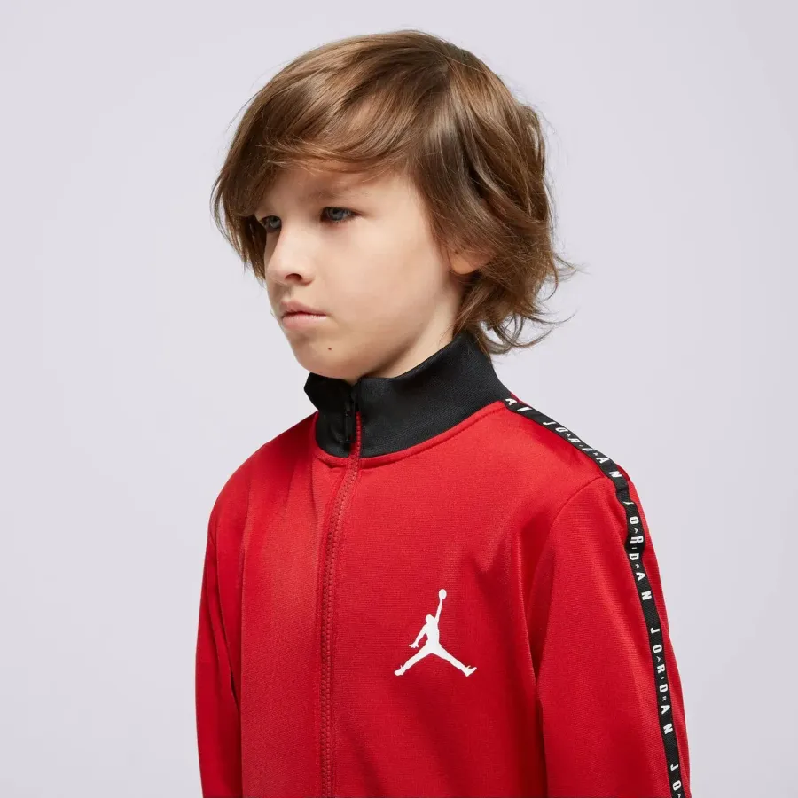 Спортивний костюм Nike Air Jordan Tricot Set 95A449-KR5