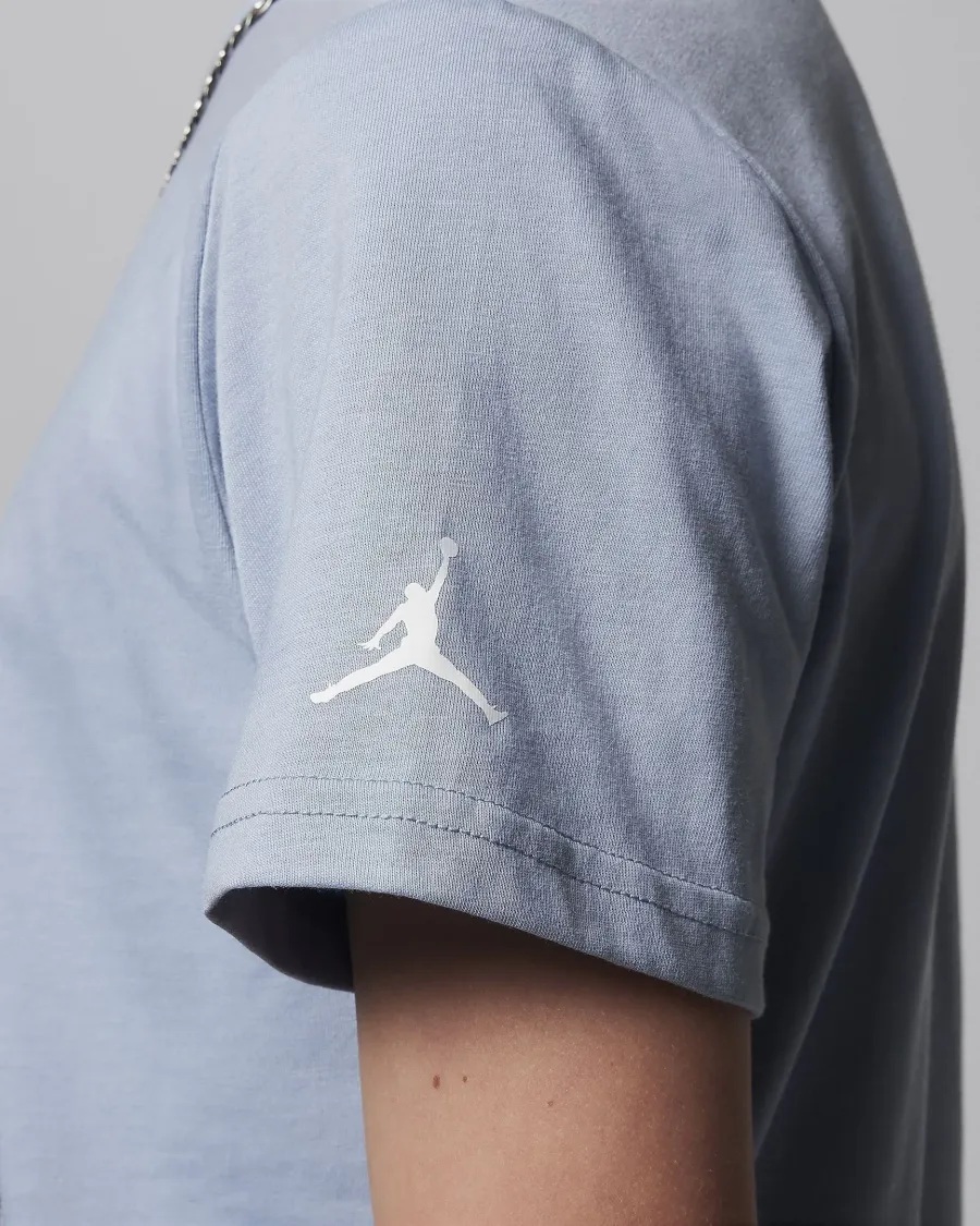 Футболка Nike Air Jordan Watercolor Jumpman 95C900-B18