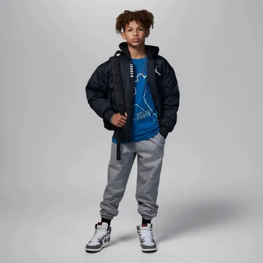 Футболка Nike Air Jordan Flight 95D006-U1R