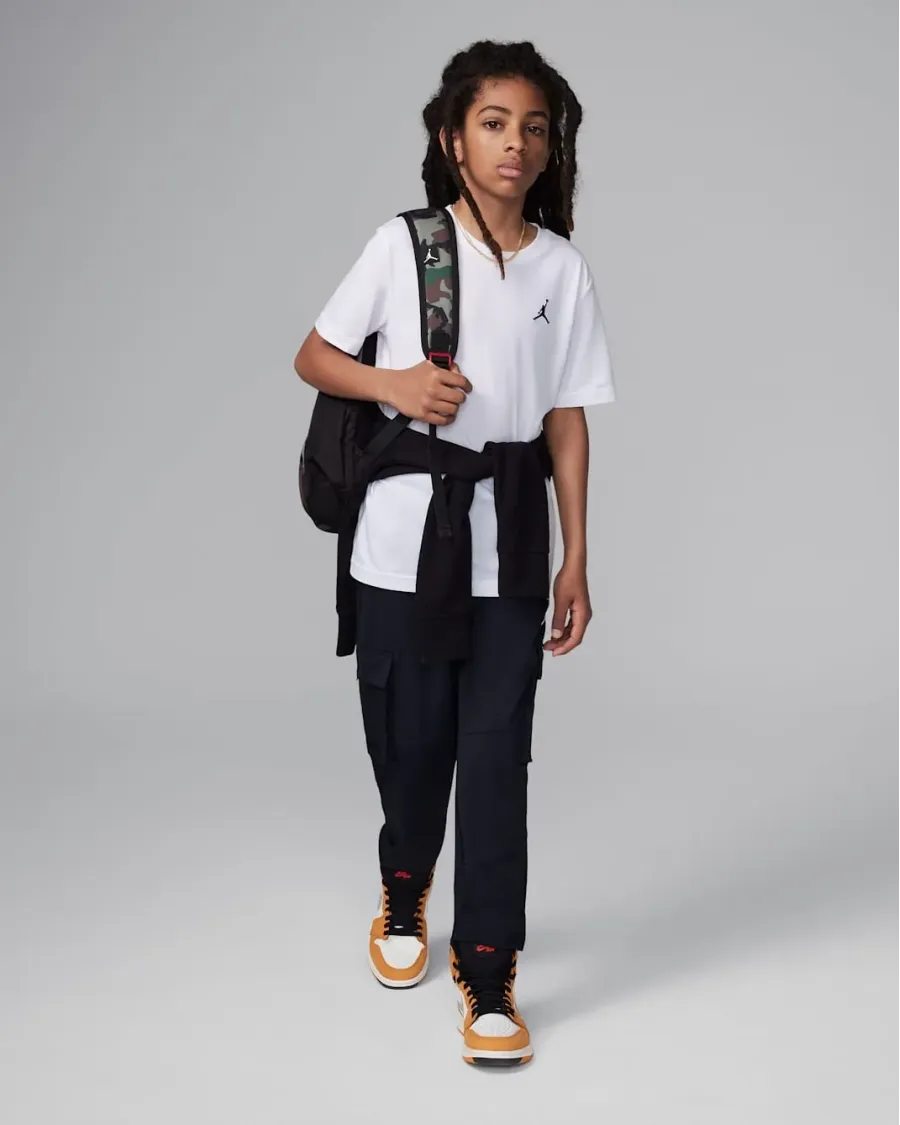 Футболка Nike Air Jordan Jumpman Embroidered 95D266-001