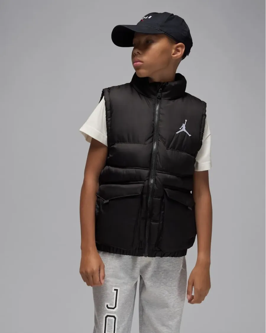 Жилетка Nike Air Jordan JDB Puffer Filled Vest 95D532-023