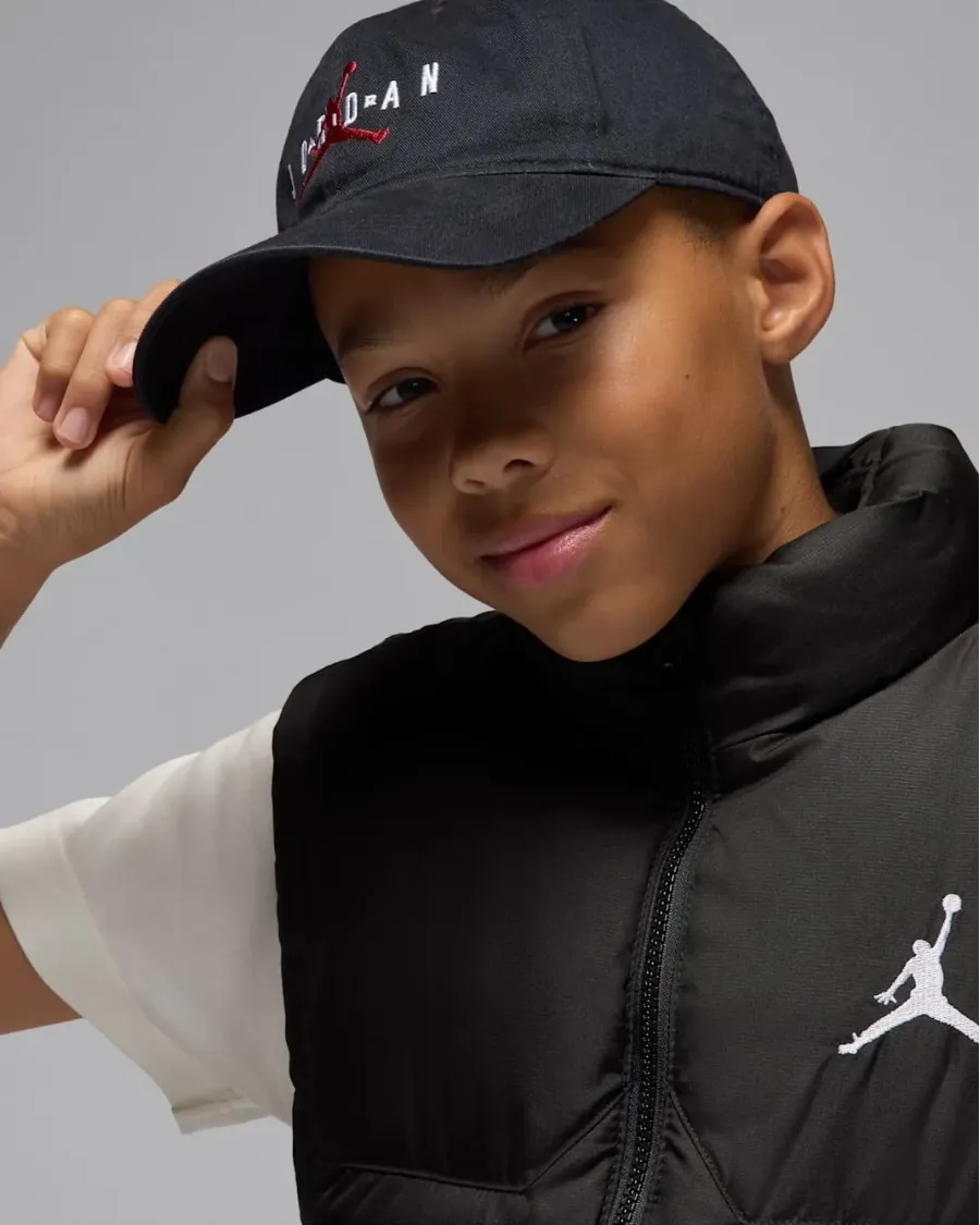 Жилетка Nike Air Jordan JDB Puffer Filled Vest 95D532-023