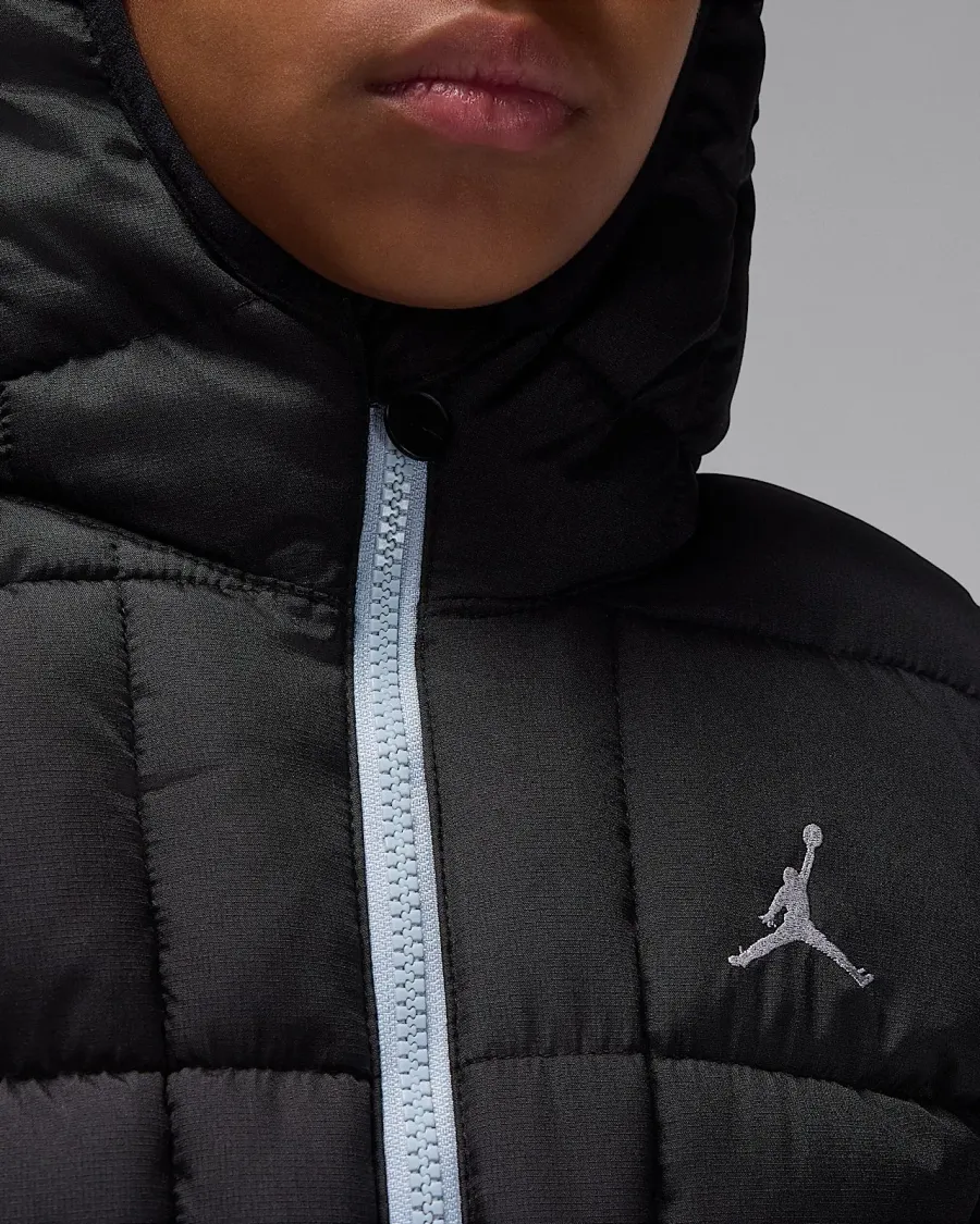 Куртка Nike Air Jordan Essential Midweight 95F009-023