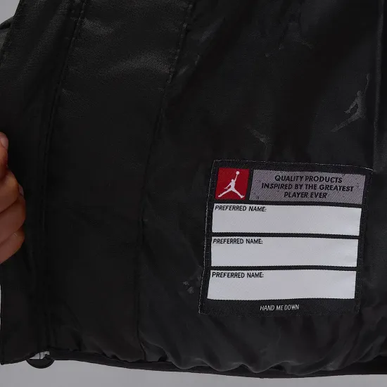 Куртка Nike Air Jordan Essential Midweight 95F009-023