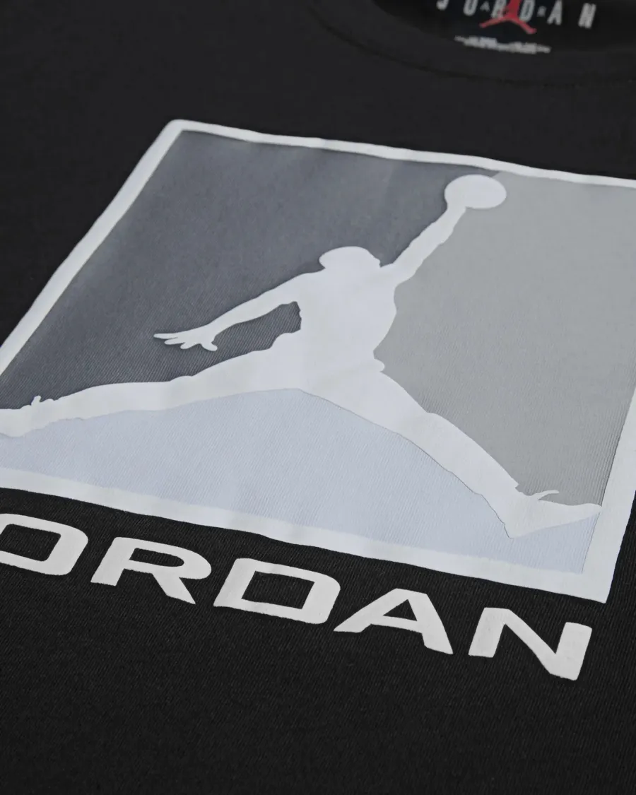 Футболка Nike Air Jordan Essential 3.0 95F057-023