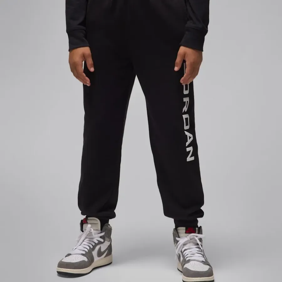 Костюм Nike Air Jordan Essentials Fleece Baseline 95F083-023_95F084-023