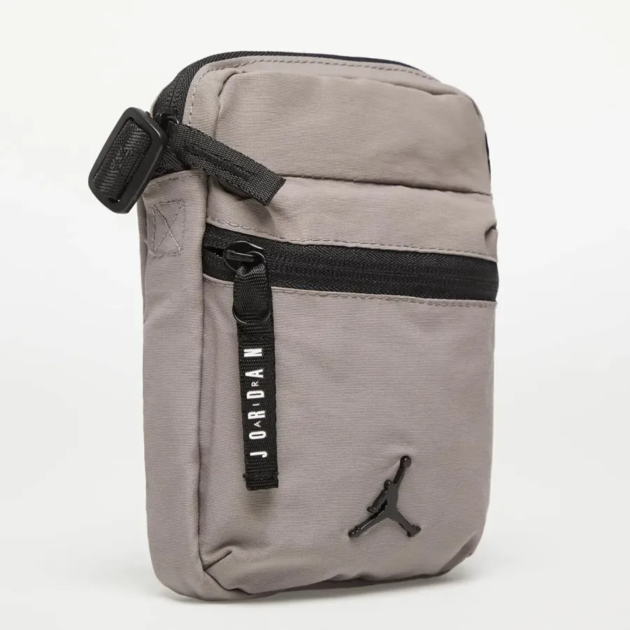 Сумка Nike Air Jordan Airborne Festival Bag 9A0631-G5O