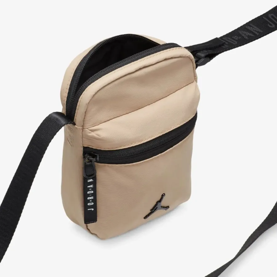 Сумка Nike Air Jordan Airborne Festival Bag 9A0631-X6A