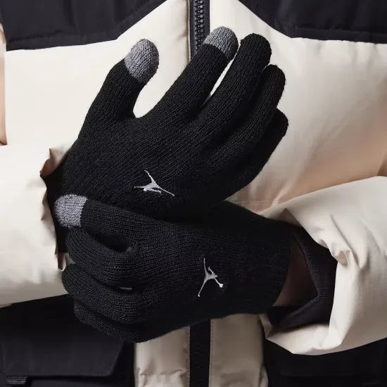 Набір Nike Air Jordan Essentials Beanie & Gloves Set 9A0836-023
