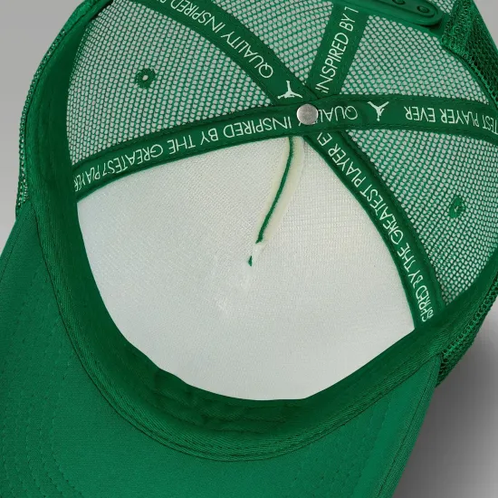 Кепка Nike Air Jordan Foam Trucker Hat 9A0940-E1P
